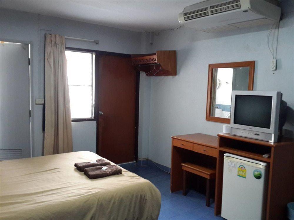 White Orchid Inn I Bangkok Esterno foto